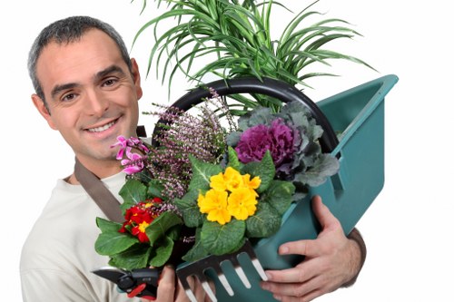Seasonal planting and garden care in Aldgate
